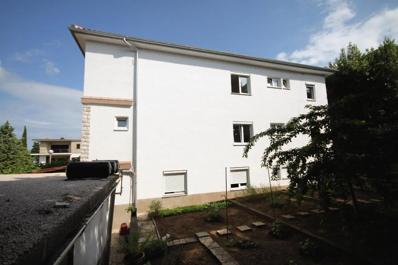 Triple Room Selce 2379D Croatia